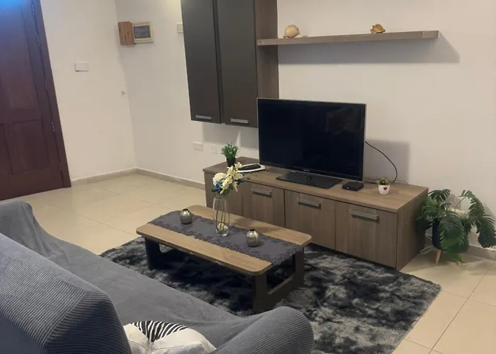 Relaxing With Private Bathroom Alloggio in famiglia San Giuliano