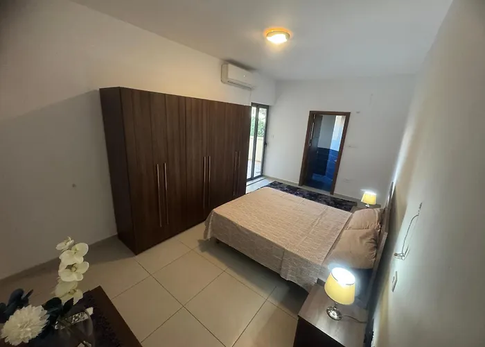 Relaxing With Private Bathroom San Giuliano